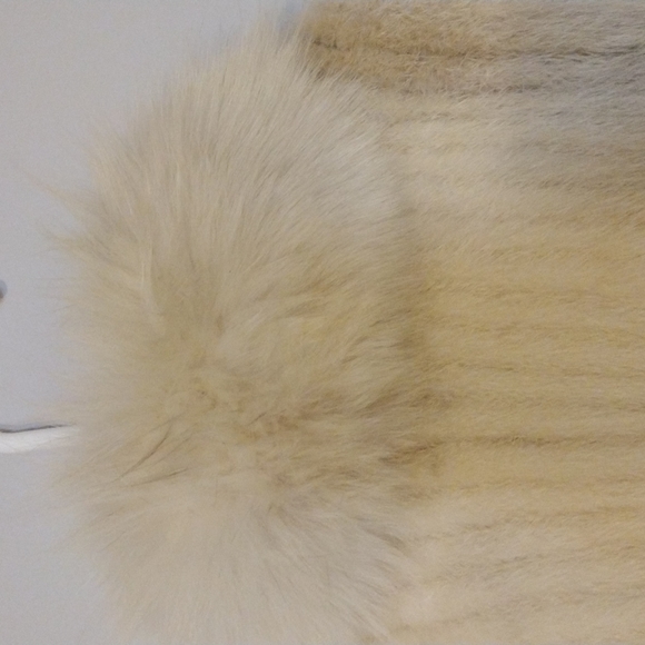 Vintage Faberge mink and Fox vest - Picture 7 of 10